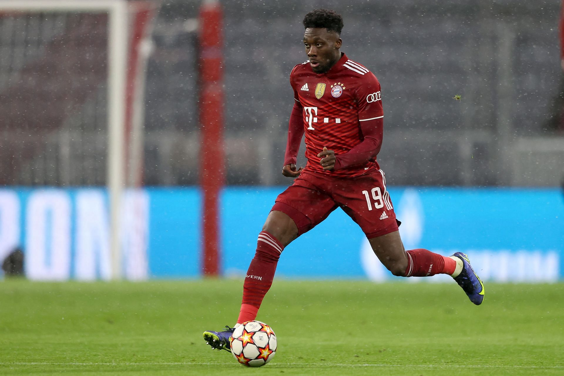 FC Bayern München v FC Barcelona: Group E - UEFA Champions League